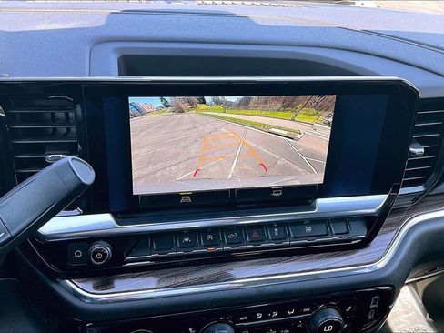 Used 2023 Chevrolet Silverado 1500 LT w/ Protection Package image 15