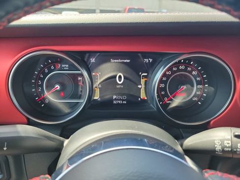 Used 2020 Jeep Wrangler Unlimited Rubicon AWD/4WD image 16