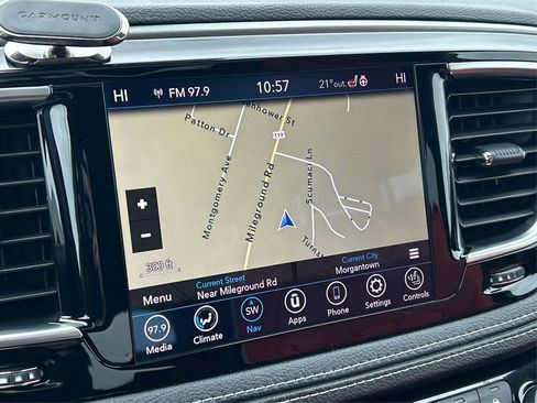 Used 2020 Chrysler Pacifica Limited w/ Quick Order Package 27H Red S image 31