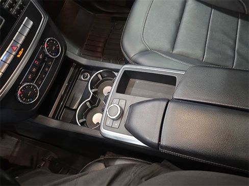 Used 2015 Mercedes-Benz ML 350 4MATIC image 28
