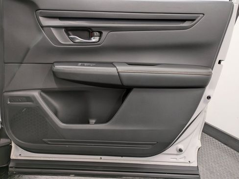 Used 2024 Honda CR-V Sport image 27