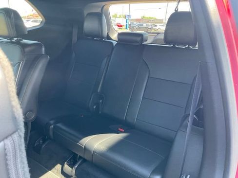 Used 2025 Buick Enclave Preferred AWD/4WD image 28