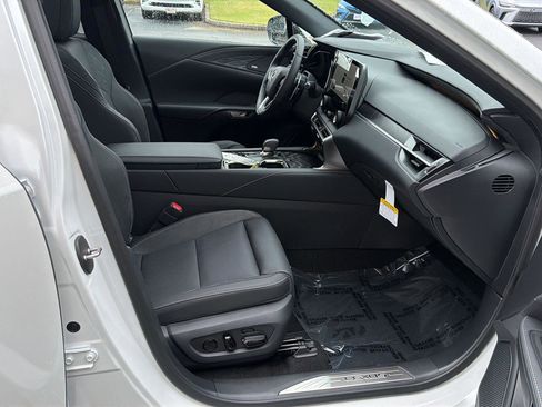 New 2026 Lexus RX 450h AWD image 14