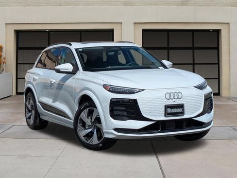 New 2025 Audi Q6 e-tron Premium Plus AWD/4WD image 19