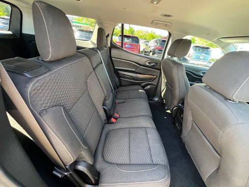 Used 2019 GMC Acadia SLE AWD/4WD image 27