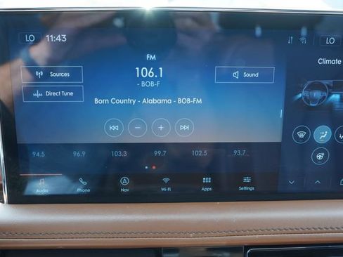 Used 2022 Lincoln Nautilus Reserve w/ Equipment Group 201A AWD/4WD image 30
