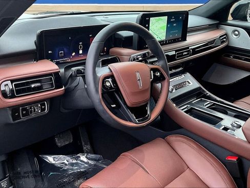 New 2026 Lincoln Aviator Reserve image 7