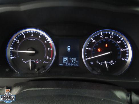 Used 2016 Toyota Highlander LE FWD image 12