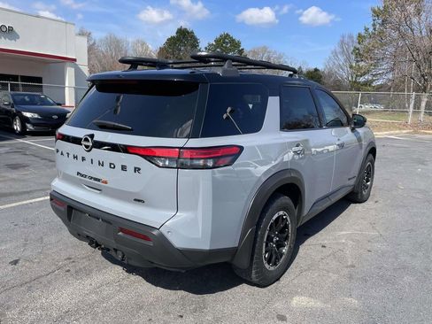 Used 2024 Nissan Pathfinder Rock Creek image 9