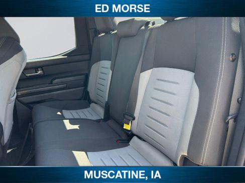 Used 2024 Toyota Tacoma TRD Off-Road AWD/4WD image 13