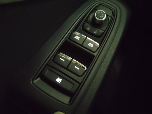 Used 2021 Subaru Ascent Premium w/ Convenience Package image 27