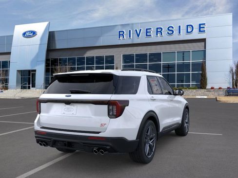 New 2026 Ford Explorer ST image 8