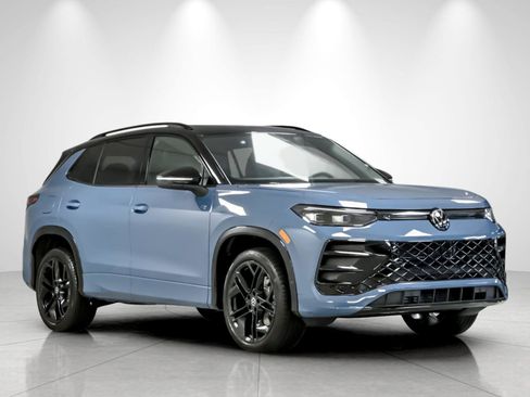 New 2026 Volkswagen Tiguan SE R-Line AWD/4WD image 7