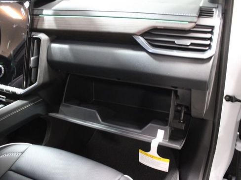 New 2026 GMC Acadia Denali w/ Super Cruise Package AWD/4WD image 27