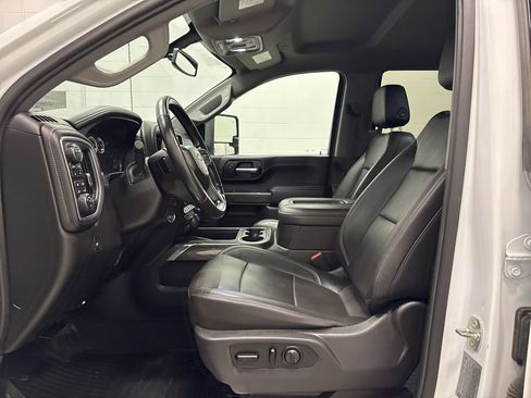 Used 2020 Chevrolet Silverado 3500 LTZ w/ LTZ Plus Package image 10