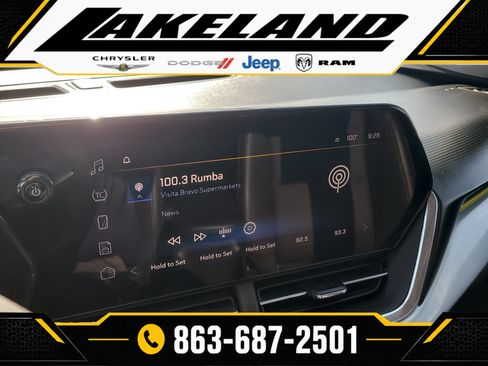 Used 2024 Chevrolet Trax LT FWD image 21