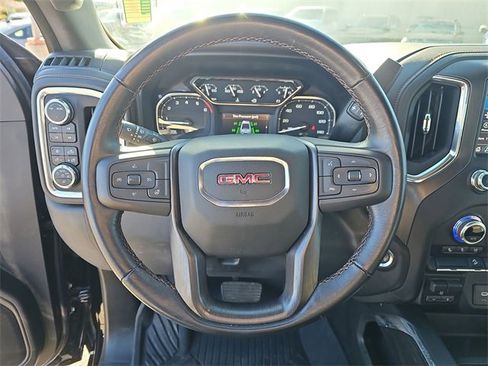 Used 2022 GMC Sierra 2500 AT4 w/ Snow Plow Prep/Camper Package image 18