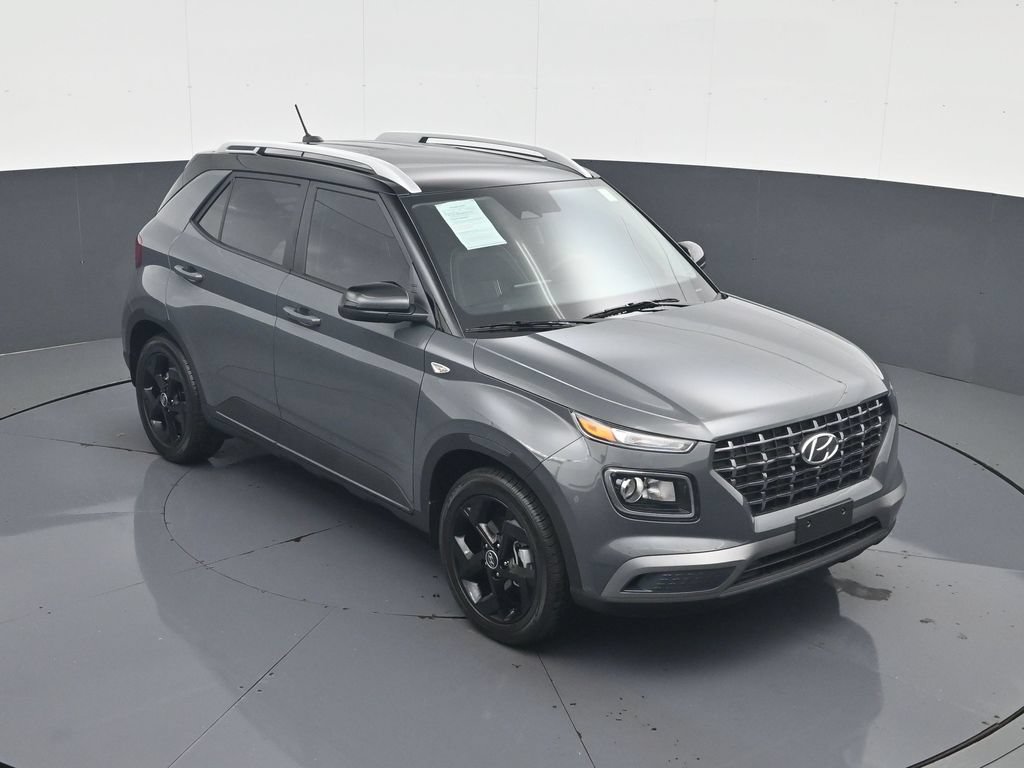 Certified 2026 Hyundai Venue SEL FWD image 16