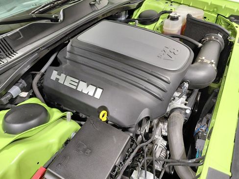 Used 2023 Dodge Challenger R/T w/ Blacktop Package image 29