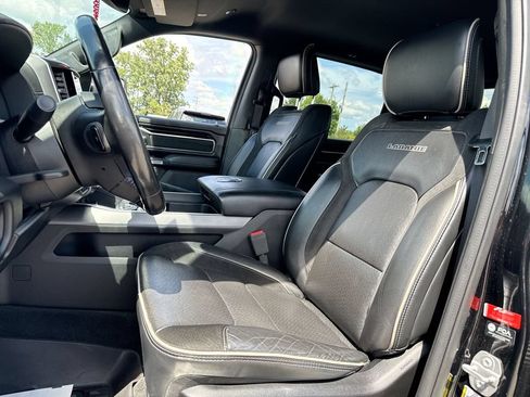 Used 2021 RAM 1500 Laramie AWD/4WD image 11