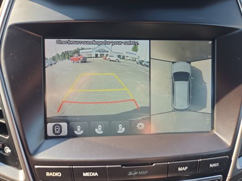 Used 2019 Hyundai Santa Fe XL FWD image 23