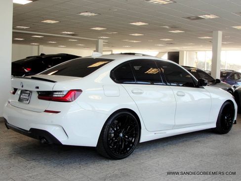 Used 2022 BMW 330i Sedan w/ M Sport Package RWD image 65