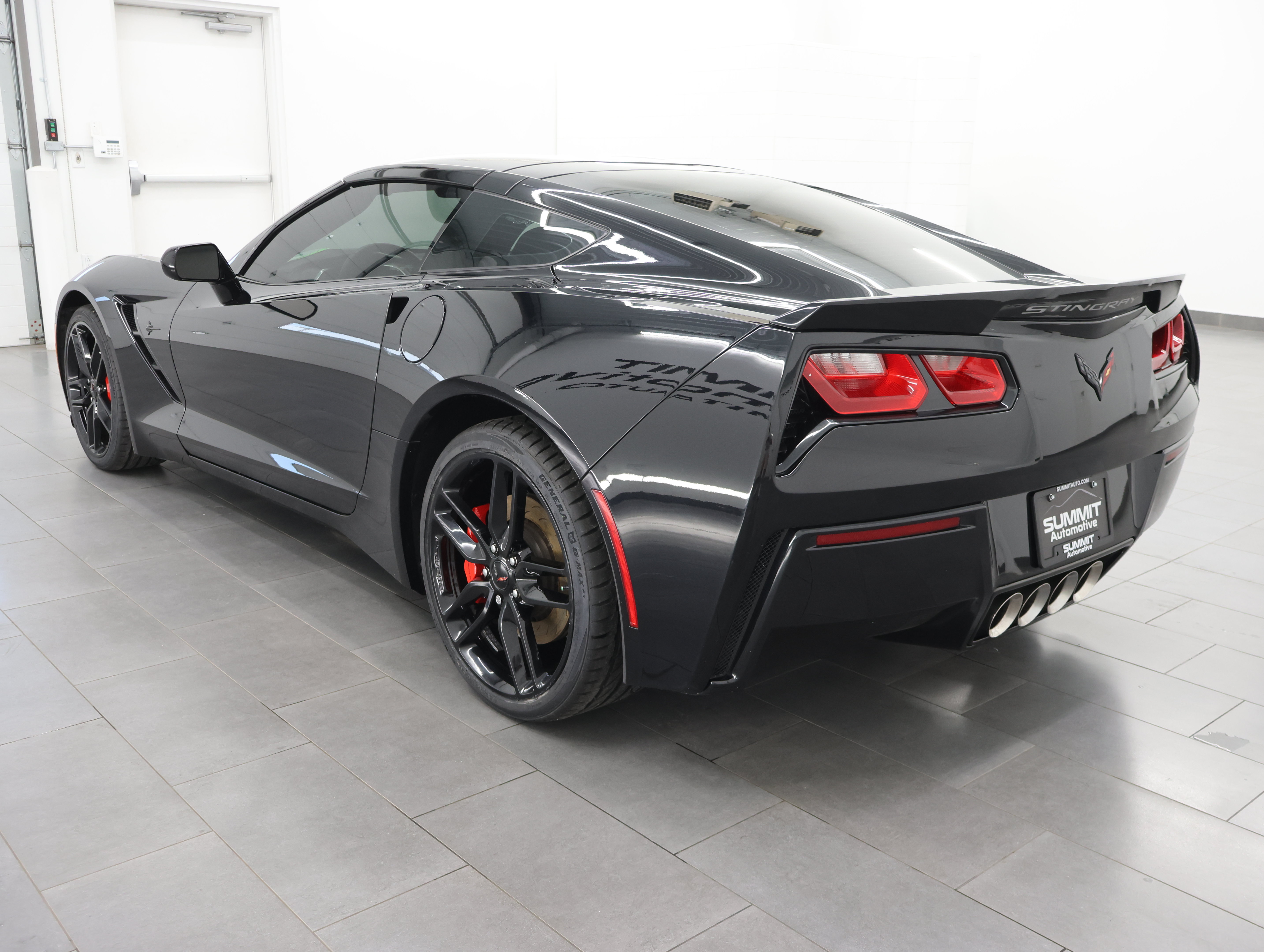 Used 2016 Chevrolet Corvette Stingray Coupe w/ Carbon Flash Badge Package RWD image 6