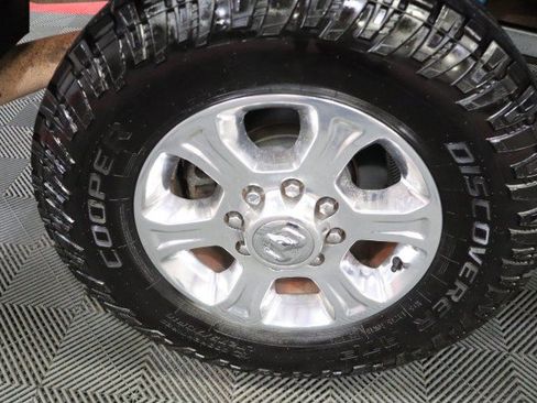 Used 2017 RAM 2500 Limited AWD/4WD image 78