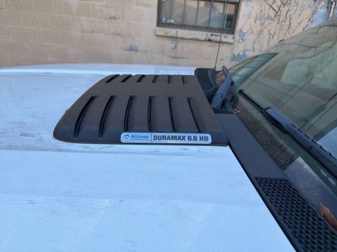 Used 2011 GMC Sierra 3500 W/T w/ Snow Plow Prep Package AWD/4WD image 16
