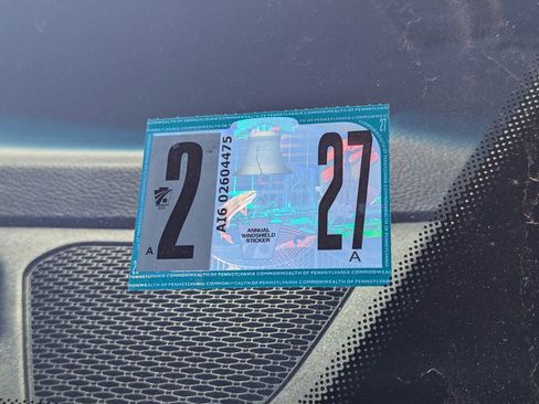 Used 2019 Jeep Compass Limited image 14