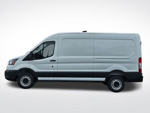 New 2026 Ford Transit 250 148 Medium Roof w/ Load Area Protection Package image 18