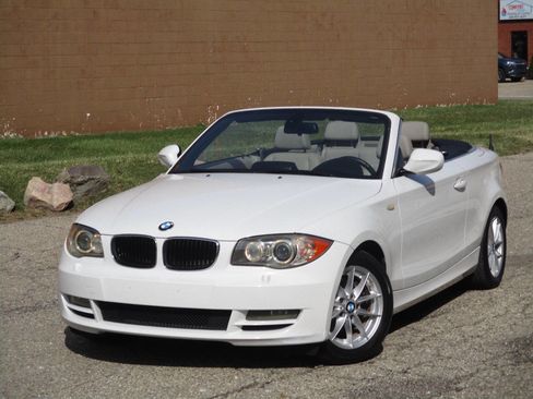 Used 2011 BMW 128i 128i 2dr Convertible image 15