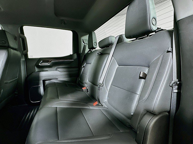 Used 2025 GMC Sierra 1500 SLT AWD/4WD image 20