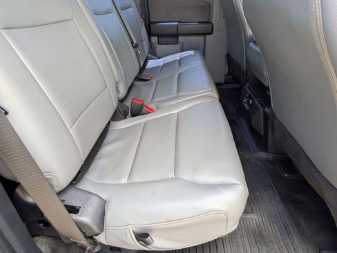 Used 2023 Ford F250 XL w/ 360-Degree Camera Package RWD image 18