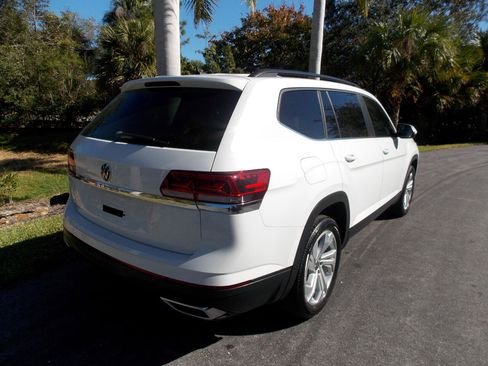 Used 2021 Volkswagen Atlas SE w/ Panoramic Sunroof Package image 7