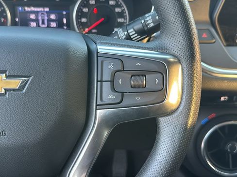 Used 2021 Chevrolet Blazer LT FWD image 18