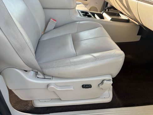 Used 2011 Chevrolet Silverado 1500 LT w/ All-Star Edition image 9