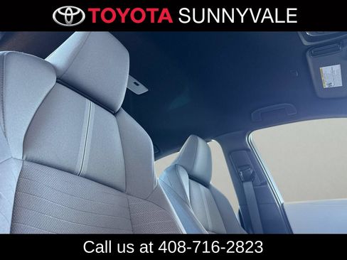 Used 2024 Toyota Corolla SE FWD image 21