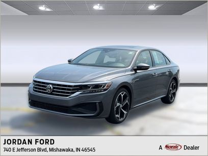 Used 2022 Volkswagen Passat 2.0T R-Line