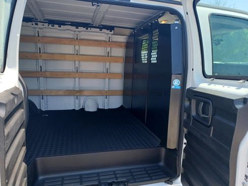 Used 2024 Chevrolet Express 2500 w/ Driver Convenience Package RWD image 14