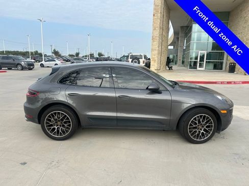 Used 2018 Porsche Macan AWD/4WD image 7