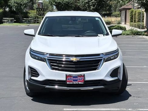Used 2023 Chevrolet Equinox LT w/ Driver Convenience Package FWD image 3