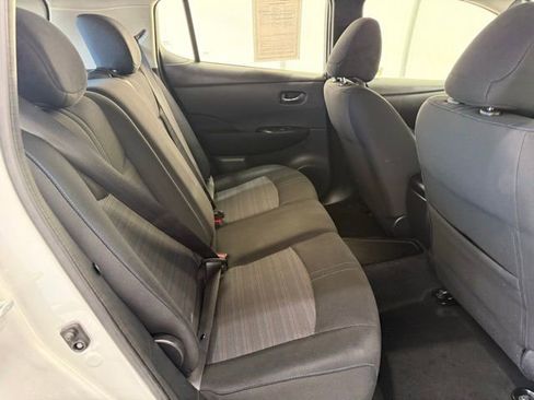 Used 2018 Nissan Leaf S w/ S Charge Package image 22