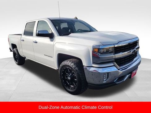 Used 2018 Chevrolet Silverado 1500 LTZ image 8