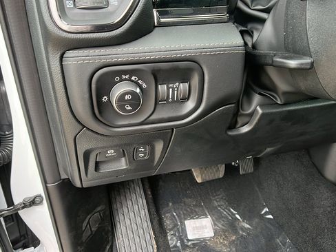 New 2026 RAM 1500 Limited AWD/4WD image 23