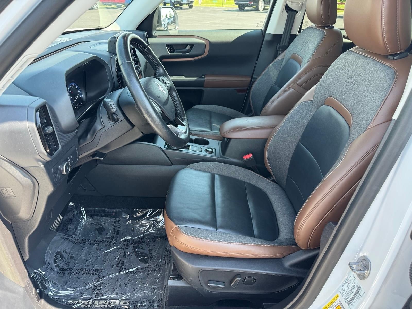 Used 2022 Ford Bronco Sport Outer Banks w/ Tech Package AWD/4WD image 5