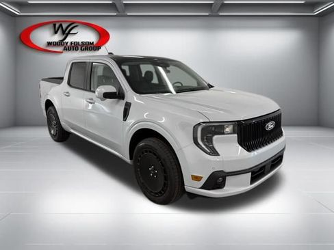 New 2026 Ford Maverick Lobo image 3