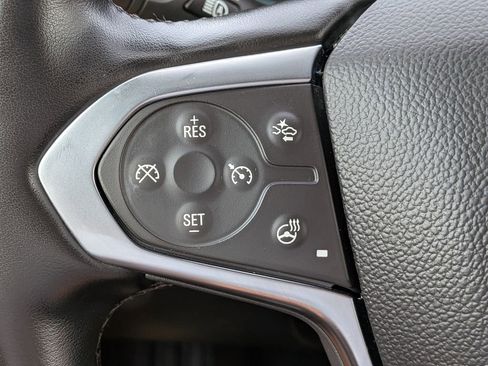 Used 2023 Chevrolet Traverse LT AWD/4WD image 25