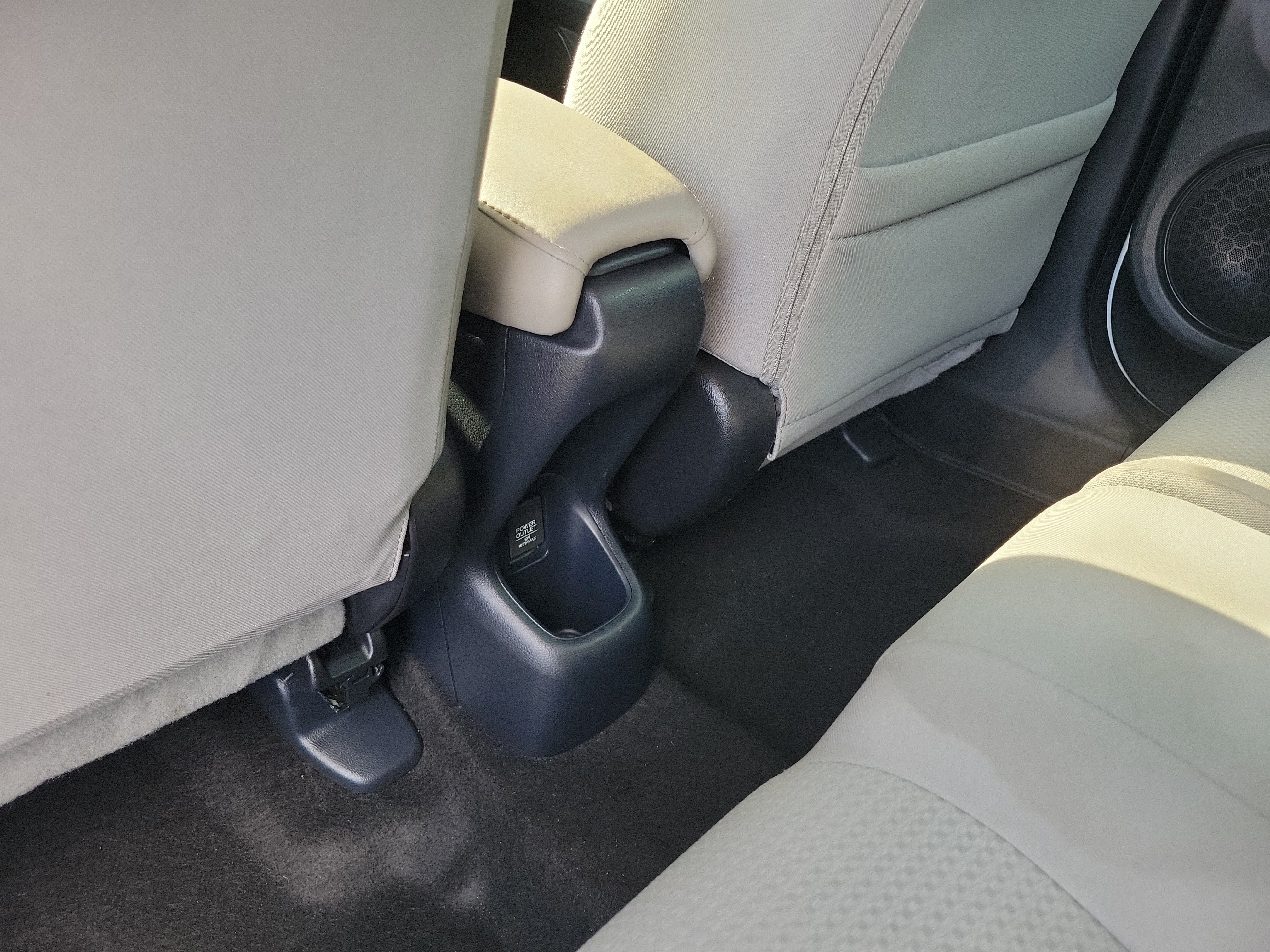 Used 2022 Honda HR-V LX image 12