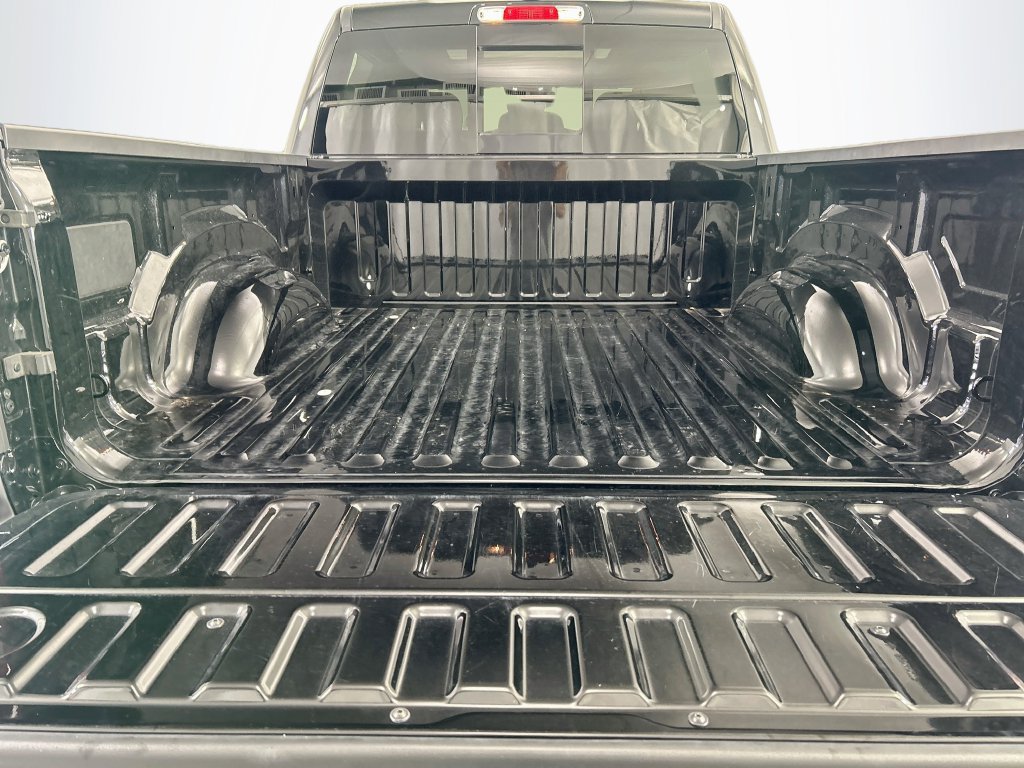 Used 2025 RAM 1500 Big Horn AWD/4WD image 27